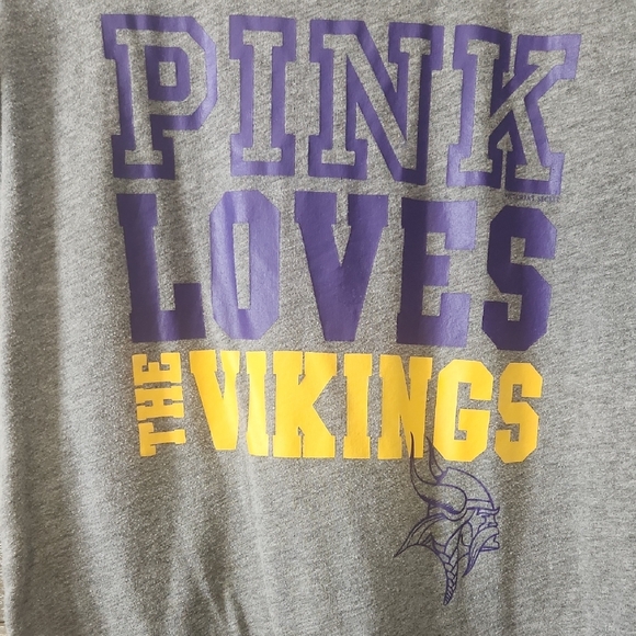 PINK Victoria's Secret Grey Minnesota Vikings NFL  Tee - Picture 4 of 4